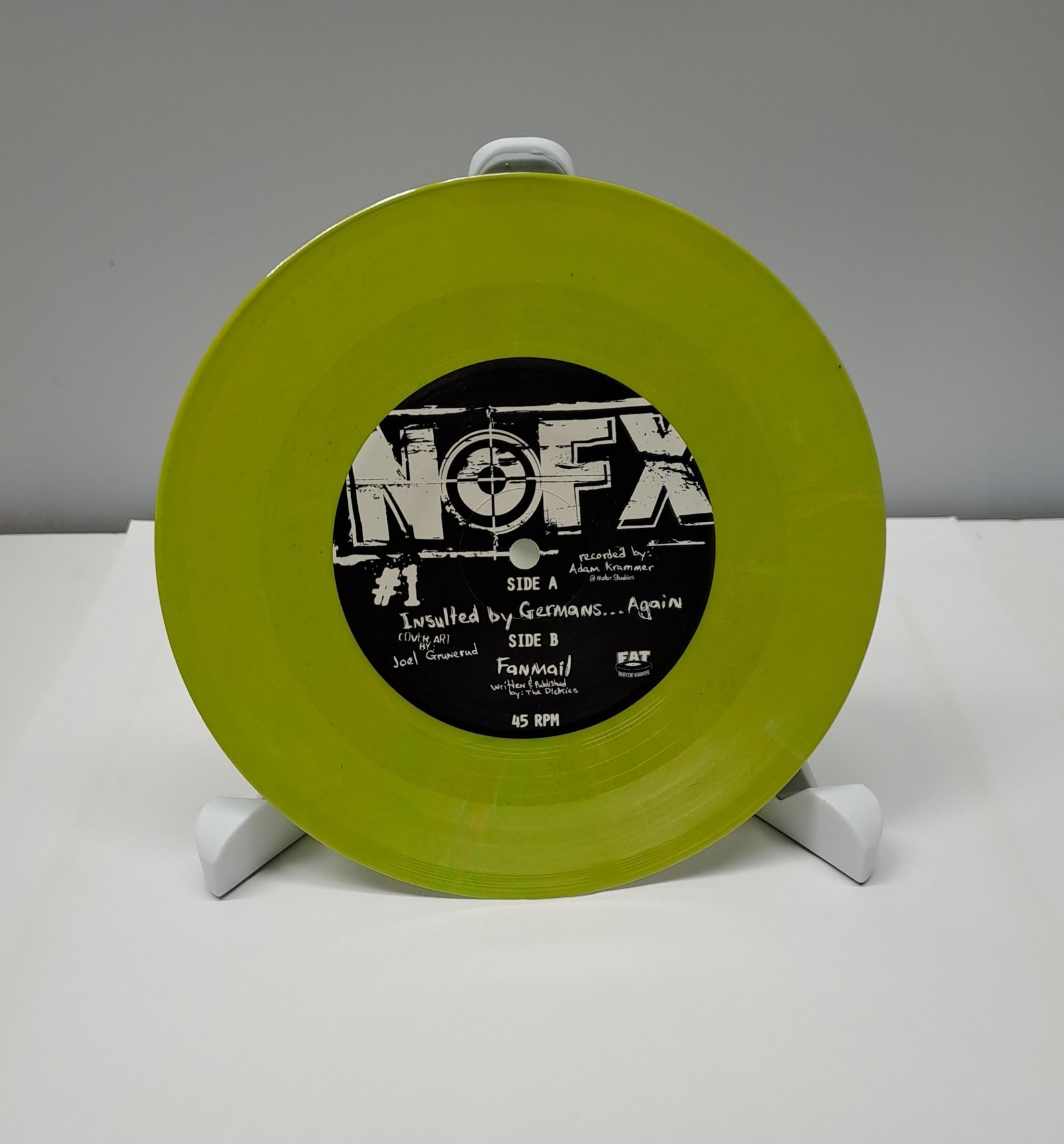 NOFX: 7 Inch Of The Month Club #1 (käytetty 7")